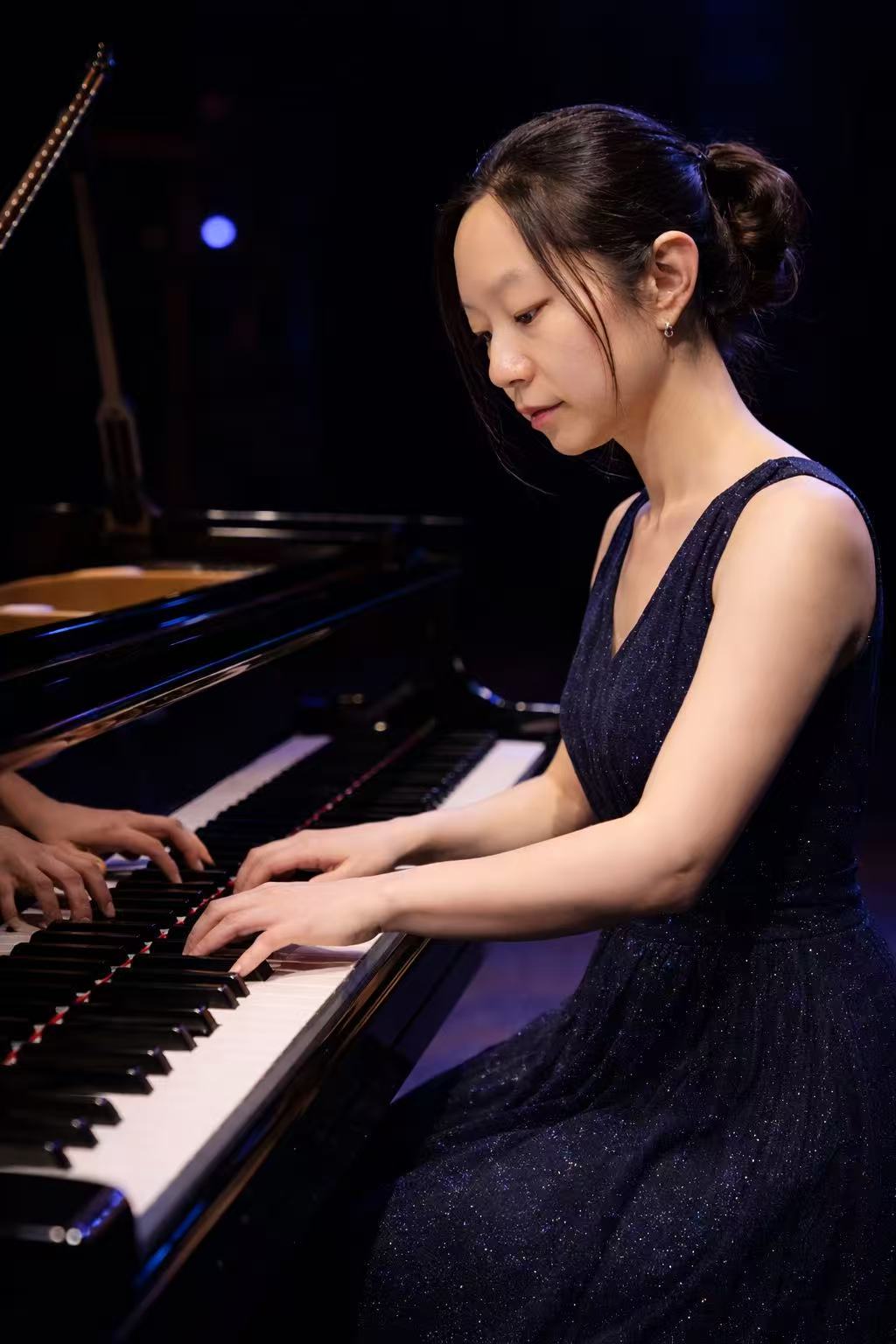 Mengmeng Zhang - Founder & Principal Teacher